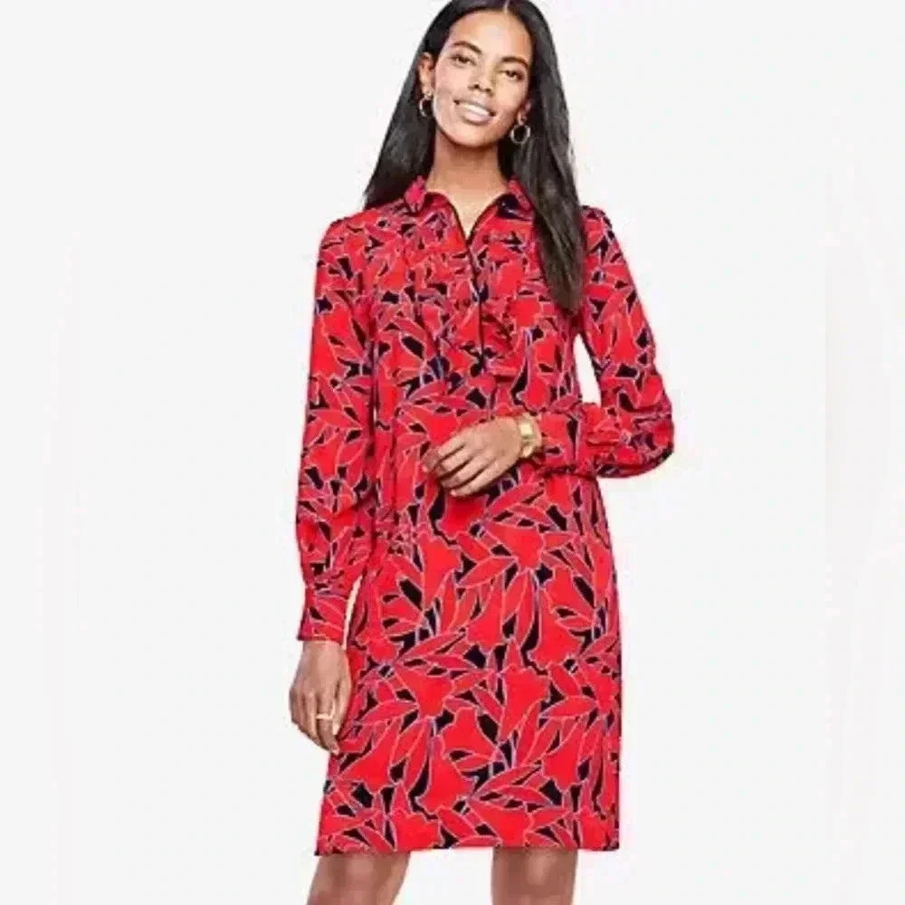 Ann Taylor Floral Ruffle Cuffed Shirtdress in Night Sky Size Small